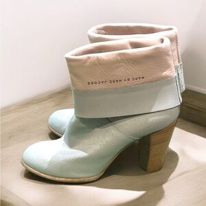 Marc by Marc Jacobs Leather Ankle high heel boots Size 8.5US 38.5EU.